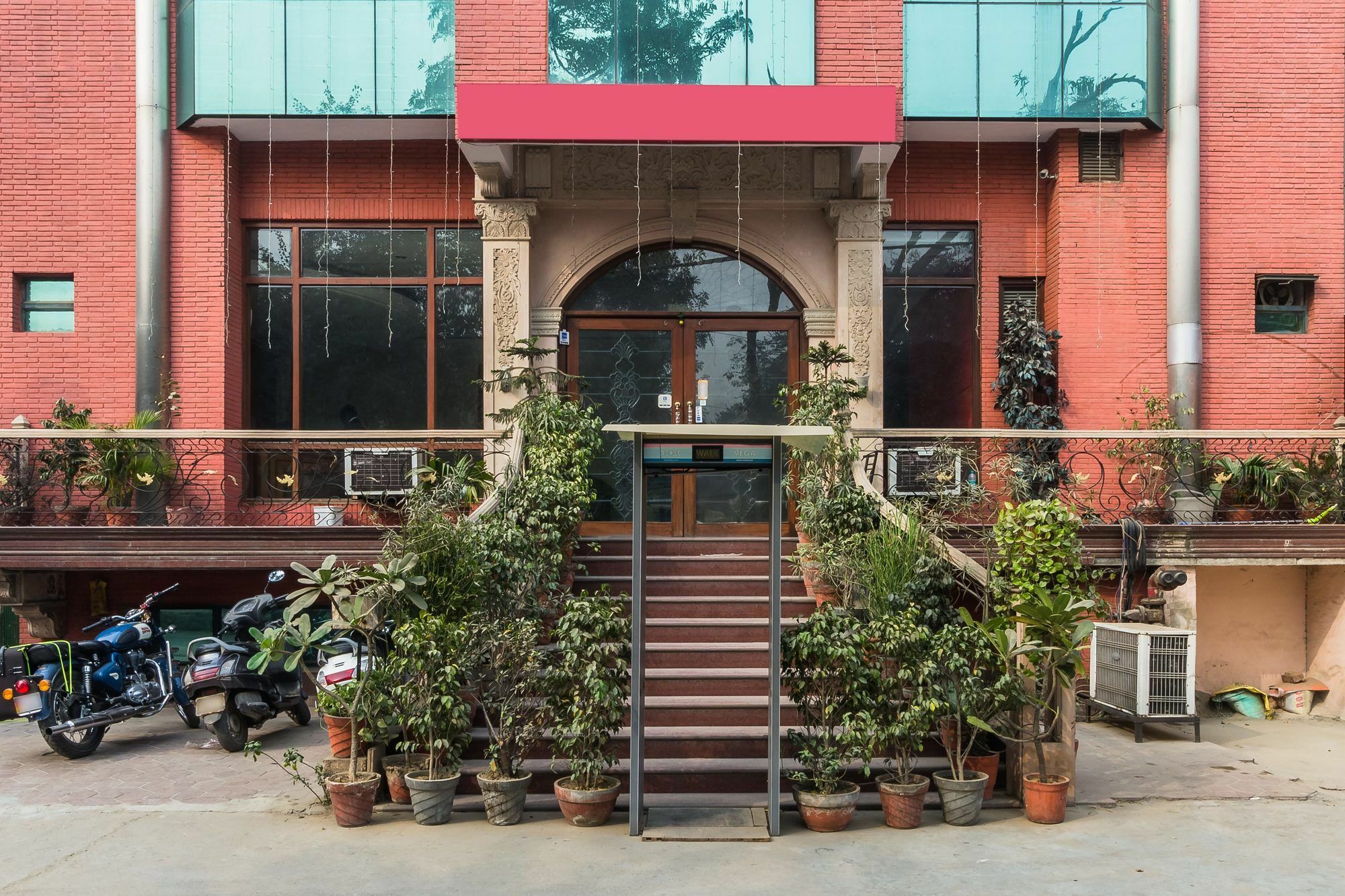 新德里 Treebo Corporate Park酒店 外观 照片